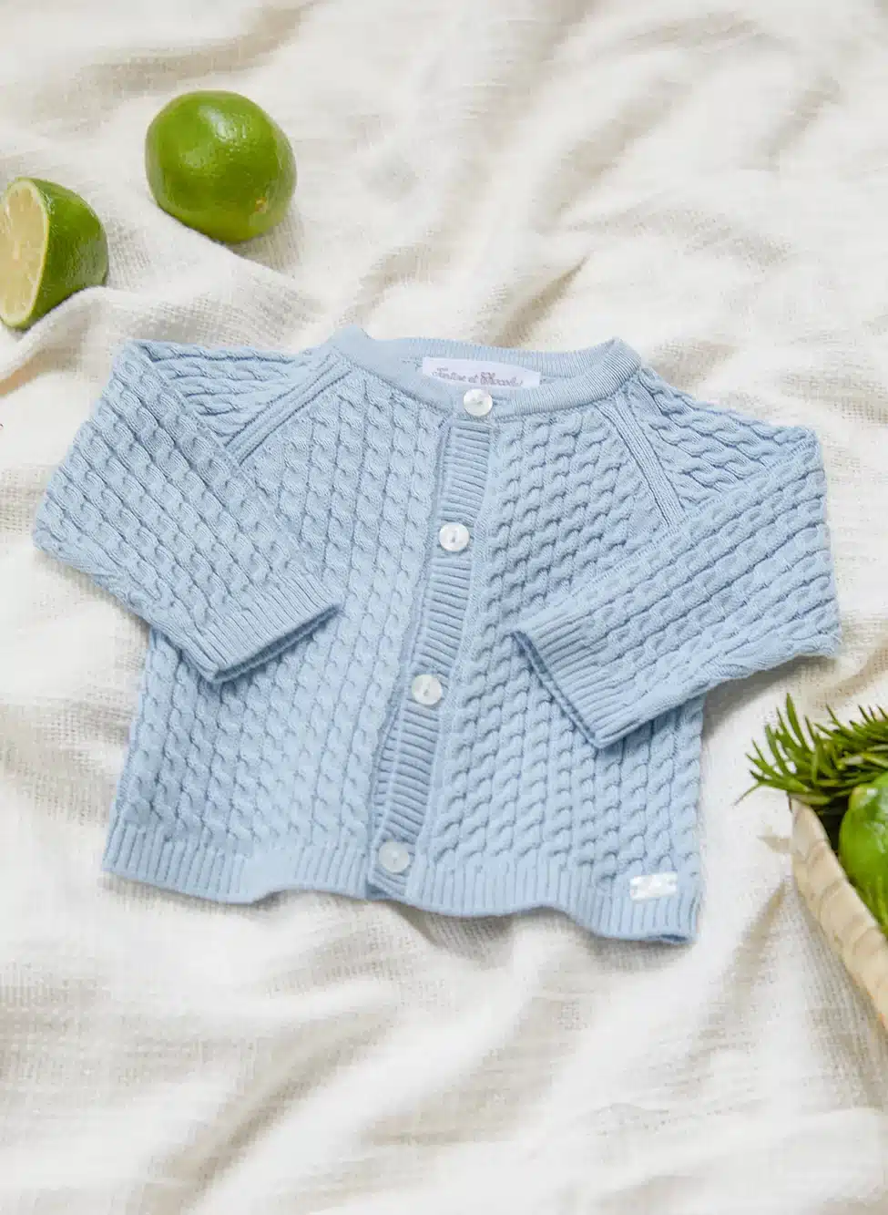 Cardigan bleu céleste | Tartine & Chocolat